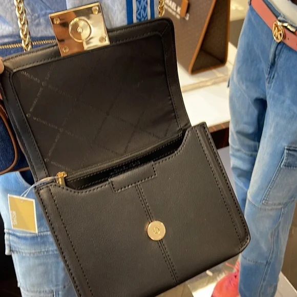 MICHAEL KORS SONIA SMALL SHOULDER XBODY BLACK COLOR - Picture 6 of 16